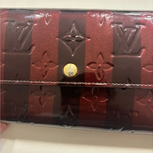 Louis vuitton vernis stripes wallet - Picture 4 of 14